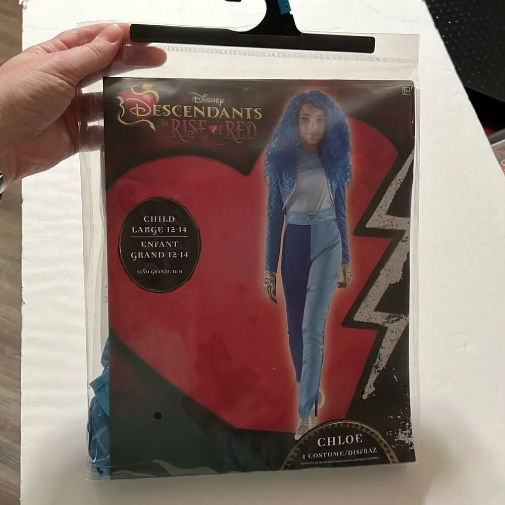 NWT DISNEY Descendants 4 Rise of Red Chloe Costume Girls L 12-14 NIP Halloween - Picture 9 of 14